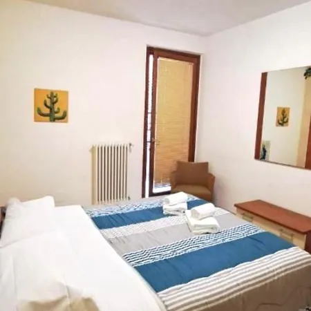 Eli's House In Sul Garda Apartment