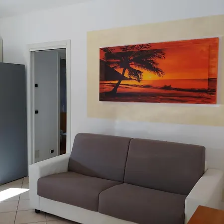 Eli's House In Sul Garda Apartment *