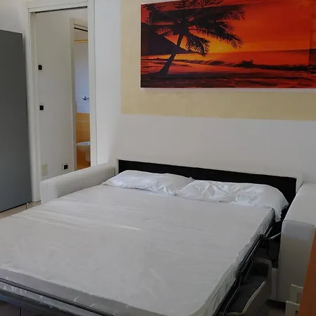 Eli's House In Sul Garda Apartment
