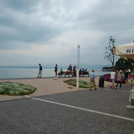 Eli's House In Sul Garda Apartment *